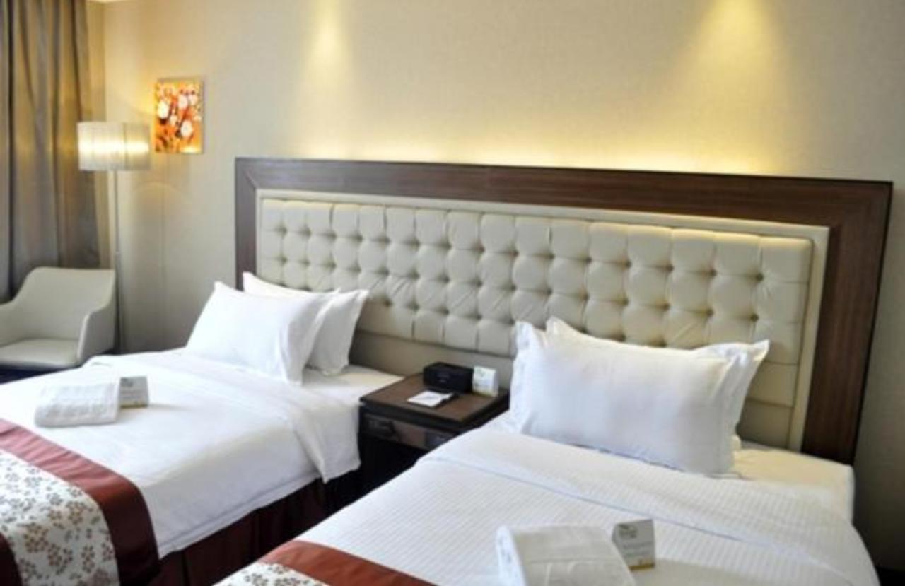 Hotel Ace And